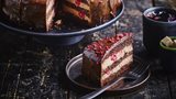 CHOCOLATE RASPBERRY DREAM CAKE
